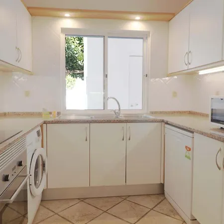 Windmill Hill Apartment *